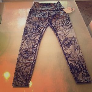 Beyond Yoga leggings. New with tags.